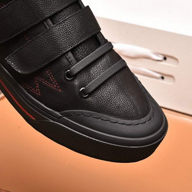 Picture of Louis Vuitton Shoes _SKU2241017SZ38-4416039